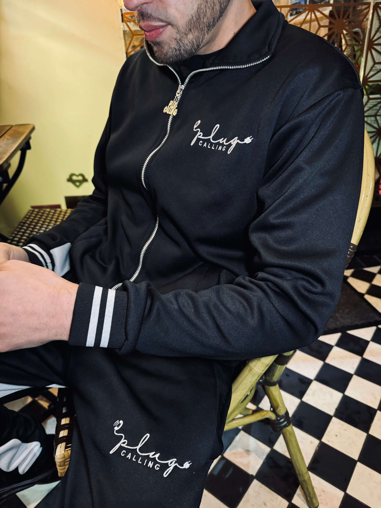 PC SIGNATURE TRACK TOP