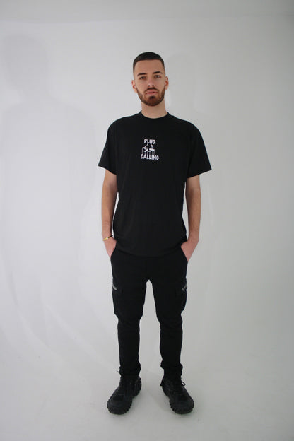 PLUG CALLING CREST OVERSIZED TEE - BLACK